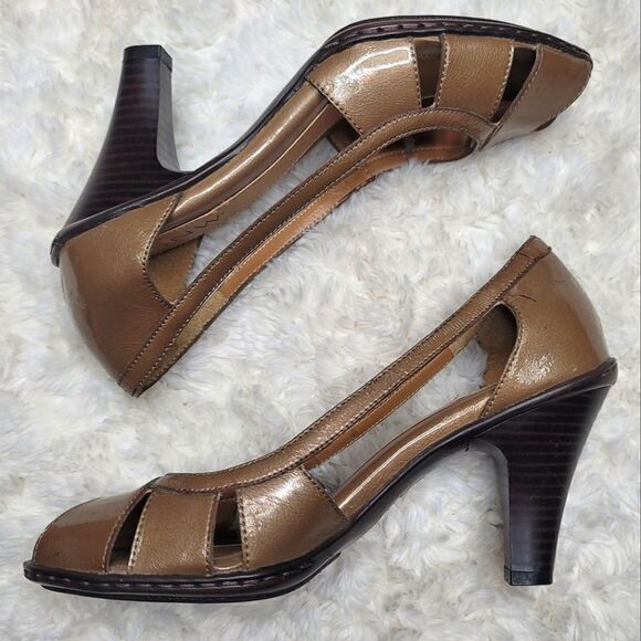 GNW Peep Toe Champaign Taupe Chunky Heels - Picture 6 of 10